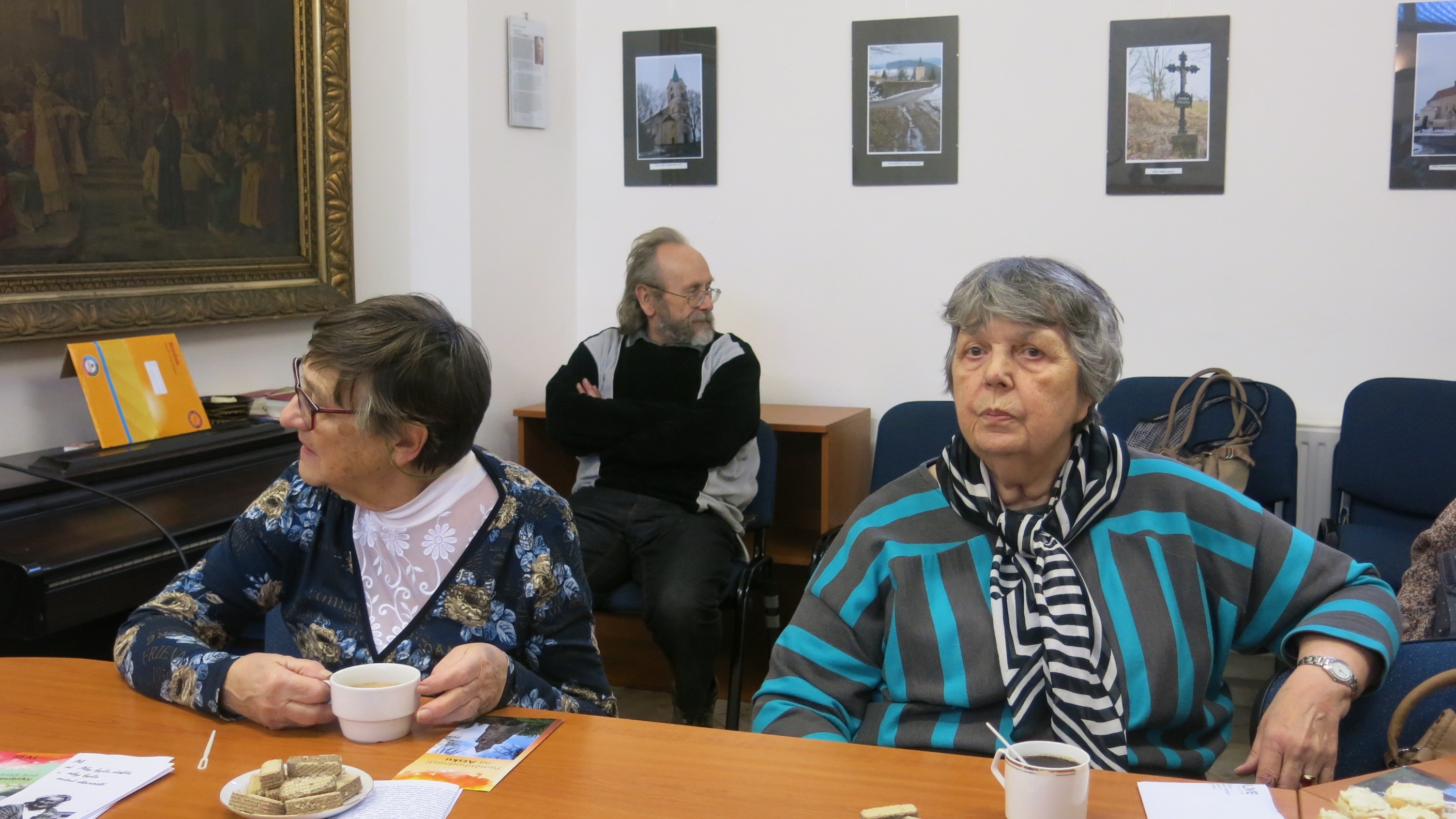 02 E.Bokrova manzel prednasejici a A.Salmonova1