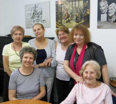 Skupinka s dr. Milenou Fucimanovou