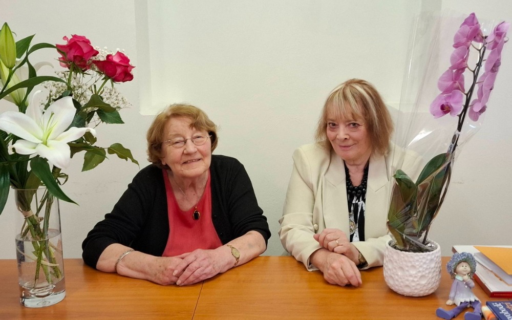 Olga a prof. J. Dostálová