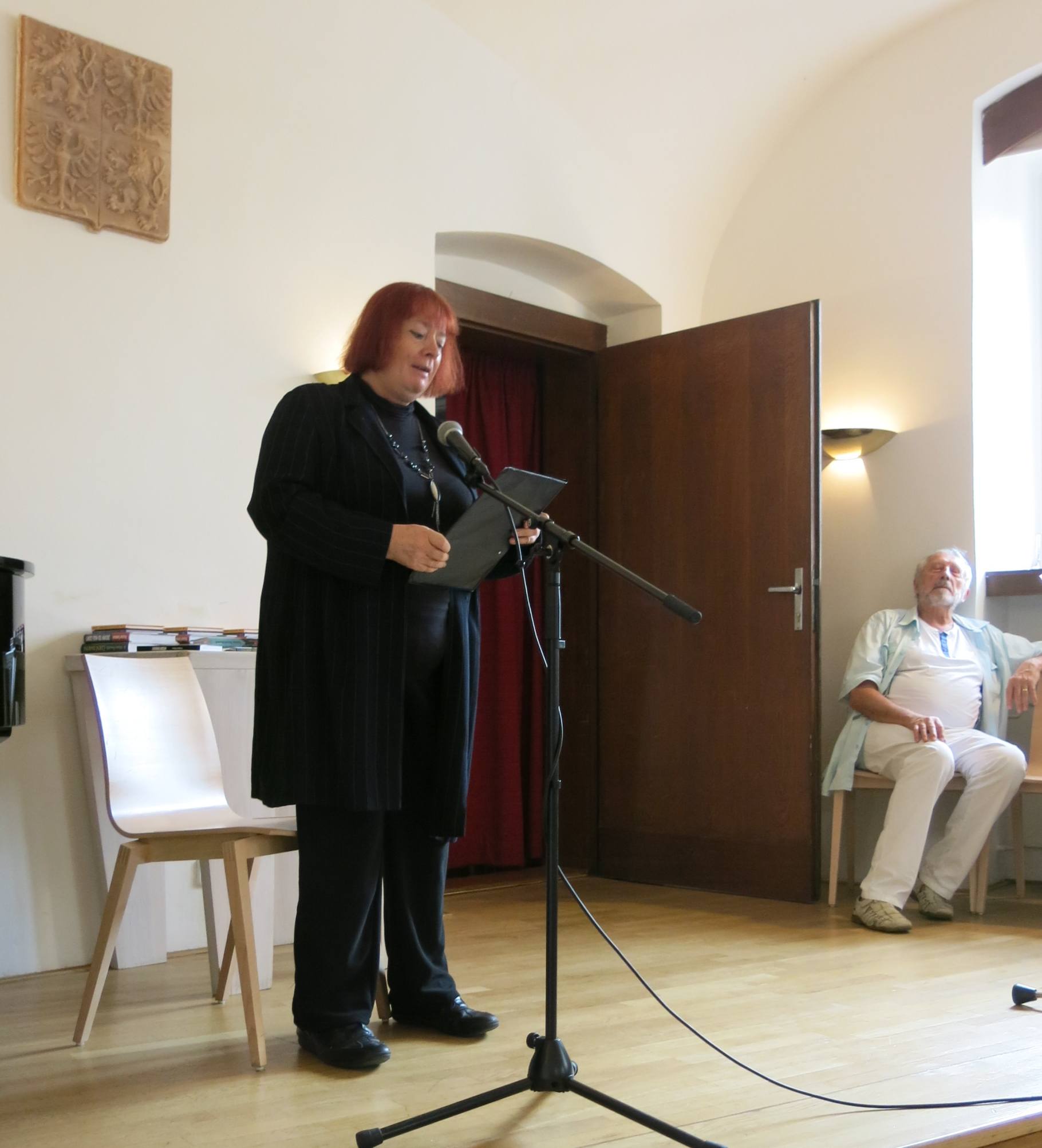 12 O.Nytrová čte své laudatio