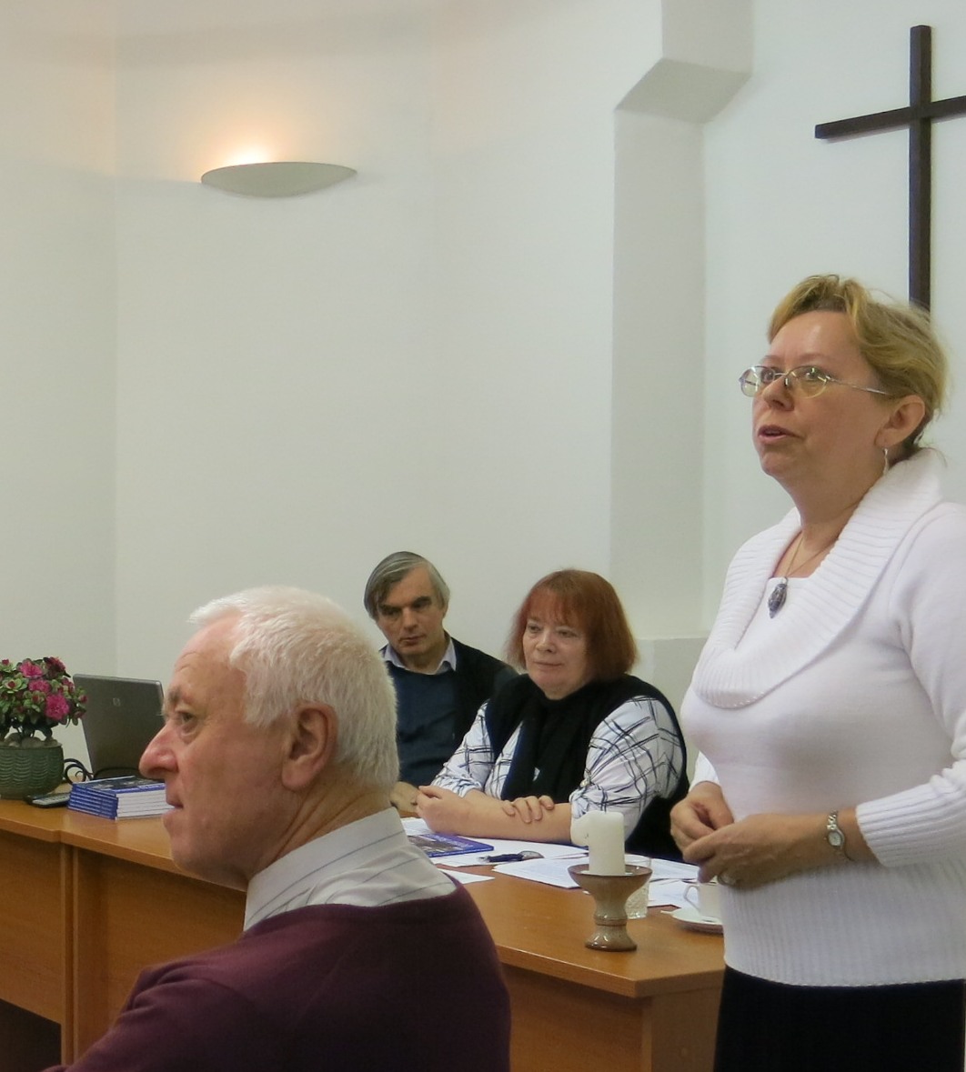 19 H.Škachová vypráví jak v domově důchodců reagovali na poezii