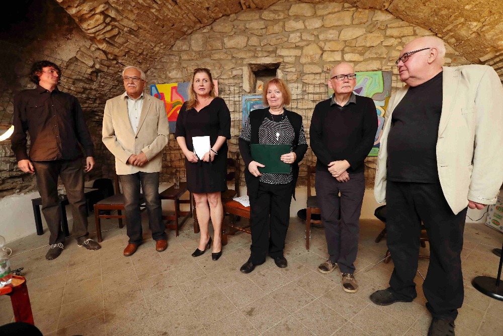 Hranatej svět - autor účinkující a kmotři