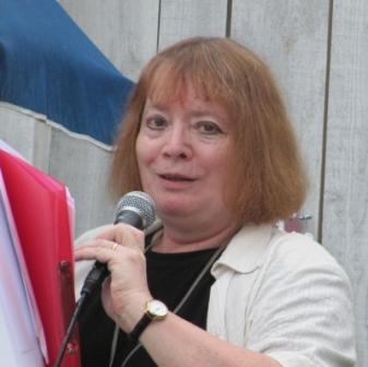 Olga si pro svou duchovní poezii vyžádala mikrofon