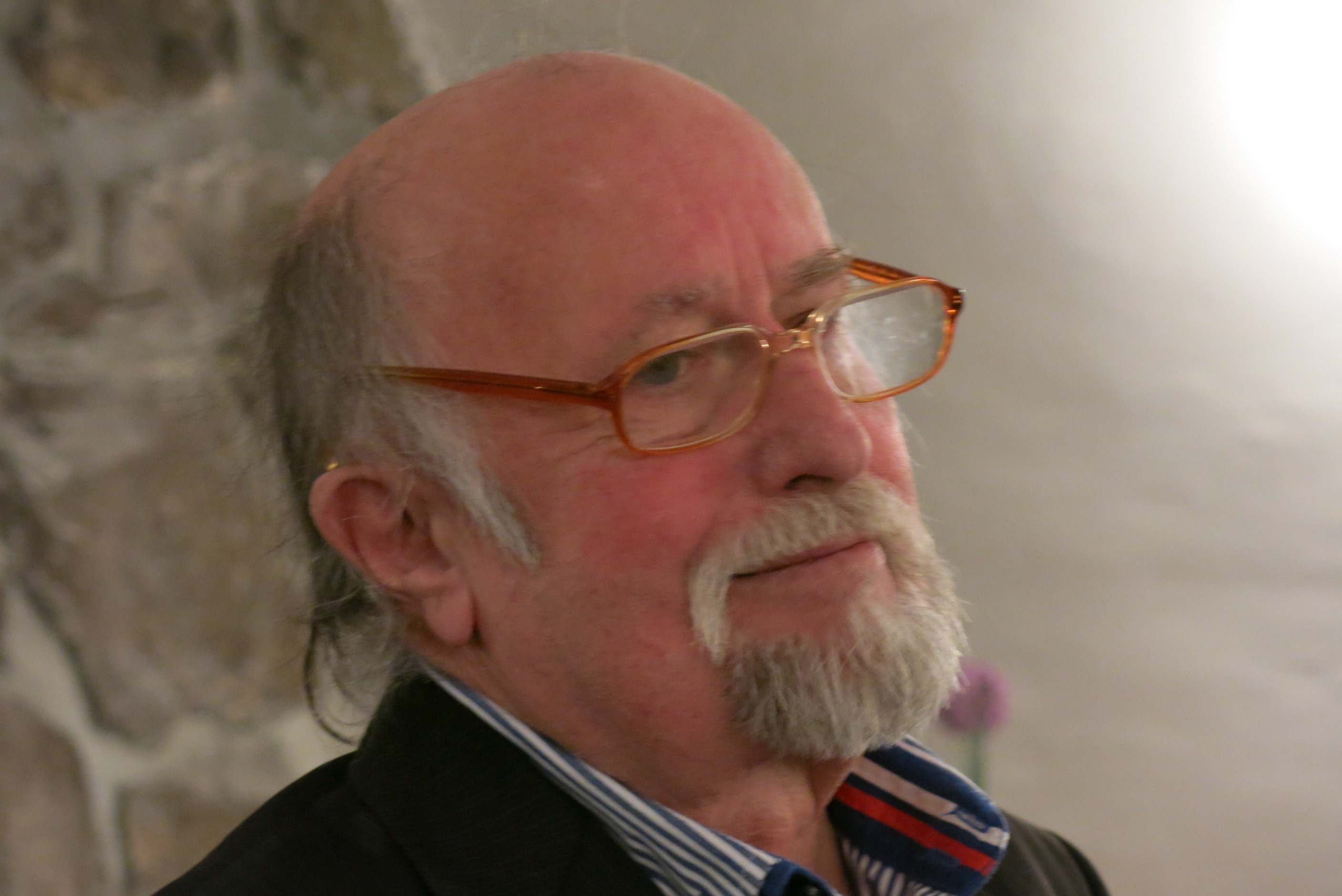 Kněz a básník se zamyslel nad smyslem poezie