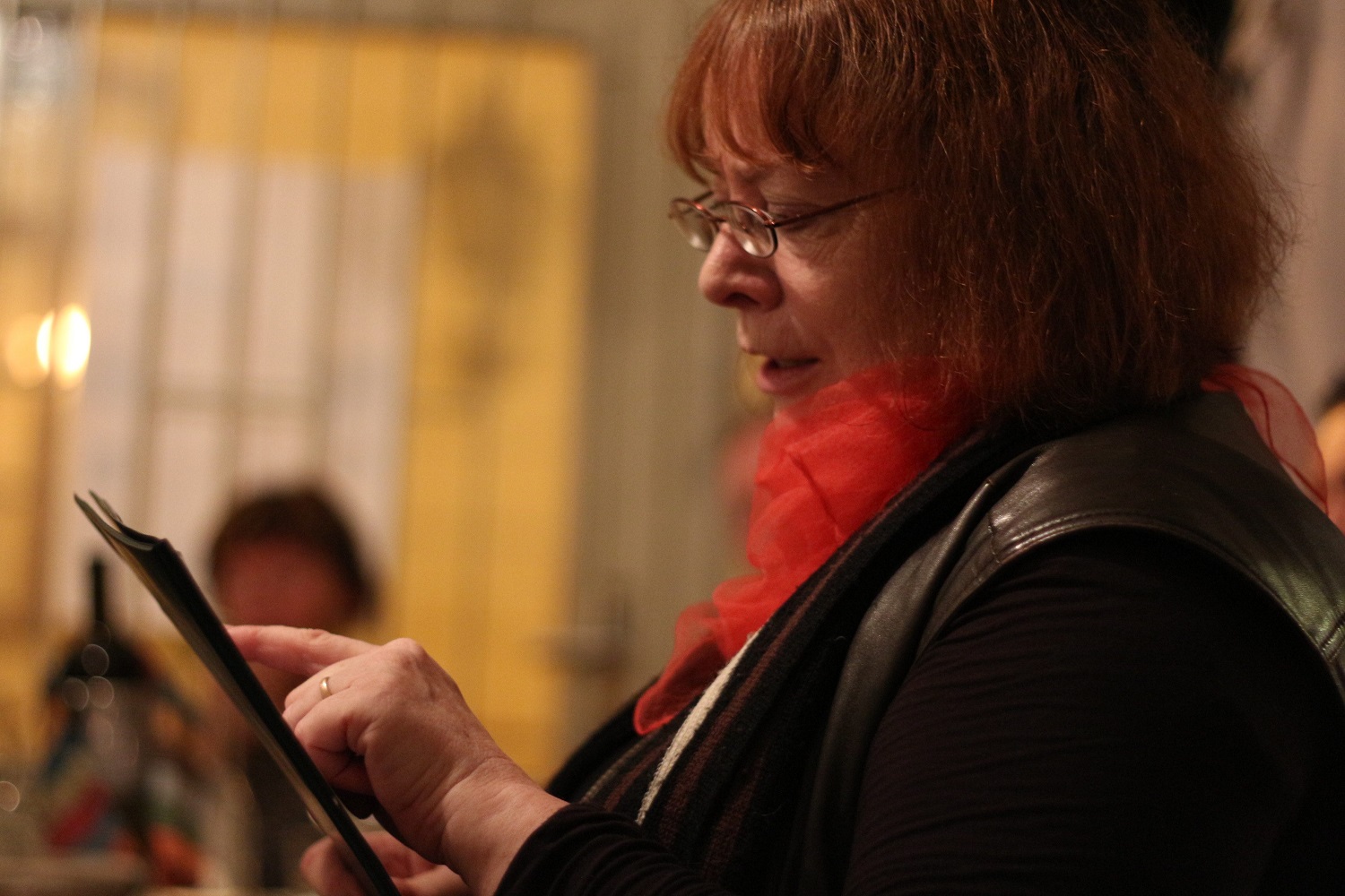 Olga Nytrová čte esej o poezii