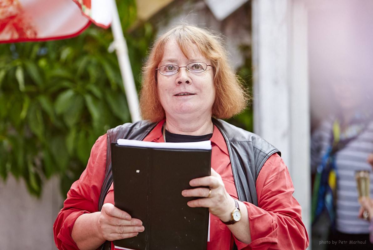 O. Nytrová čte povídku